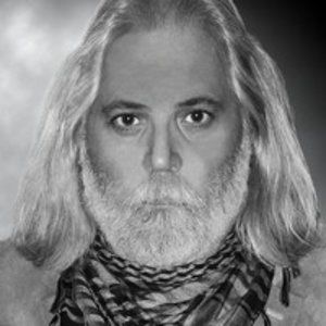 Meet your Posher, Derek